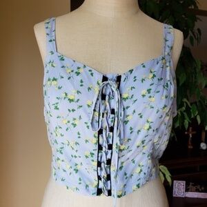 NWT Lush Floral Lace-Up Sleeveless Crop Top Blue L